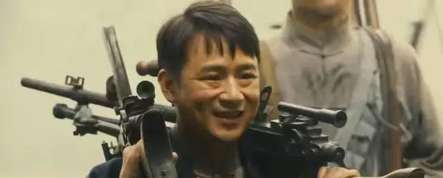 《北平厨子》孟万福“三不沾”破局时刻引爆观众热议：一道菜撬动田家产业权属暗线 - 资讯配图