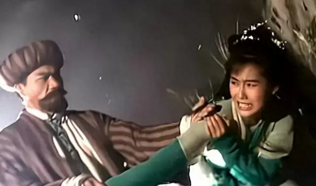 黄蓉华山石洞困居半年细节考：金庸未写却可推演的生存逻辑 - 细节速览