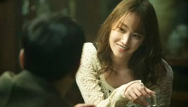 金荷娜《请别相信她》等五部韩国影视作品豆瓣评分与角色特质梳理 - 细节速览