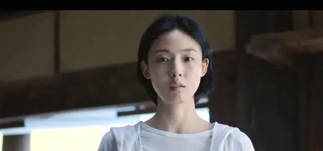 网飞新剧《夺命许愿》上线，朴允书执导校园惊悚题材 - 细节速览