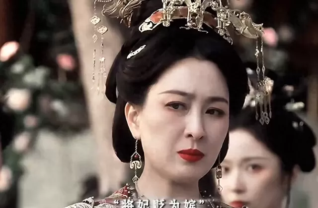 庾妃被贬冷宫戏份引爆观众对清冷人设的讨论 - 细节速览