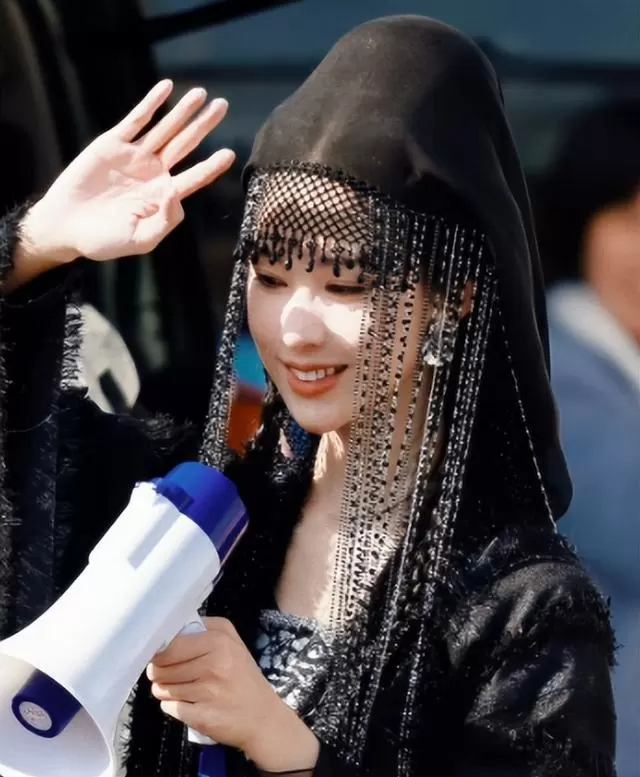 《盗墓笔记》原著十大女性角色梳理：秦海婷、霍玲、陈文锦等人物设定与剧情功能 - 情报图